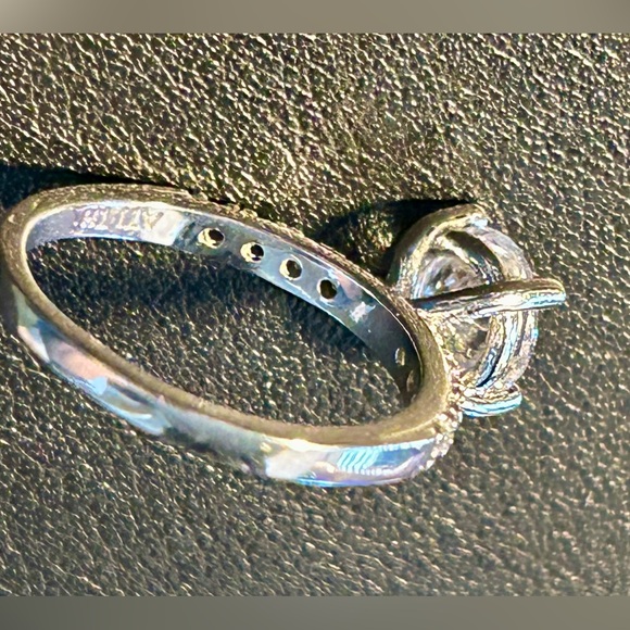 Silver Engagement Ring Large Round Cut Stone Set in 4 Prong Pave Setting Size 7 - Picture 12 of 16